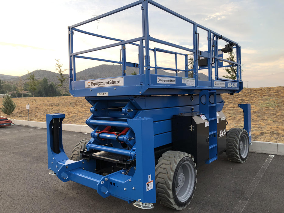 2020 GENIE GS-4390 RT