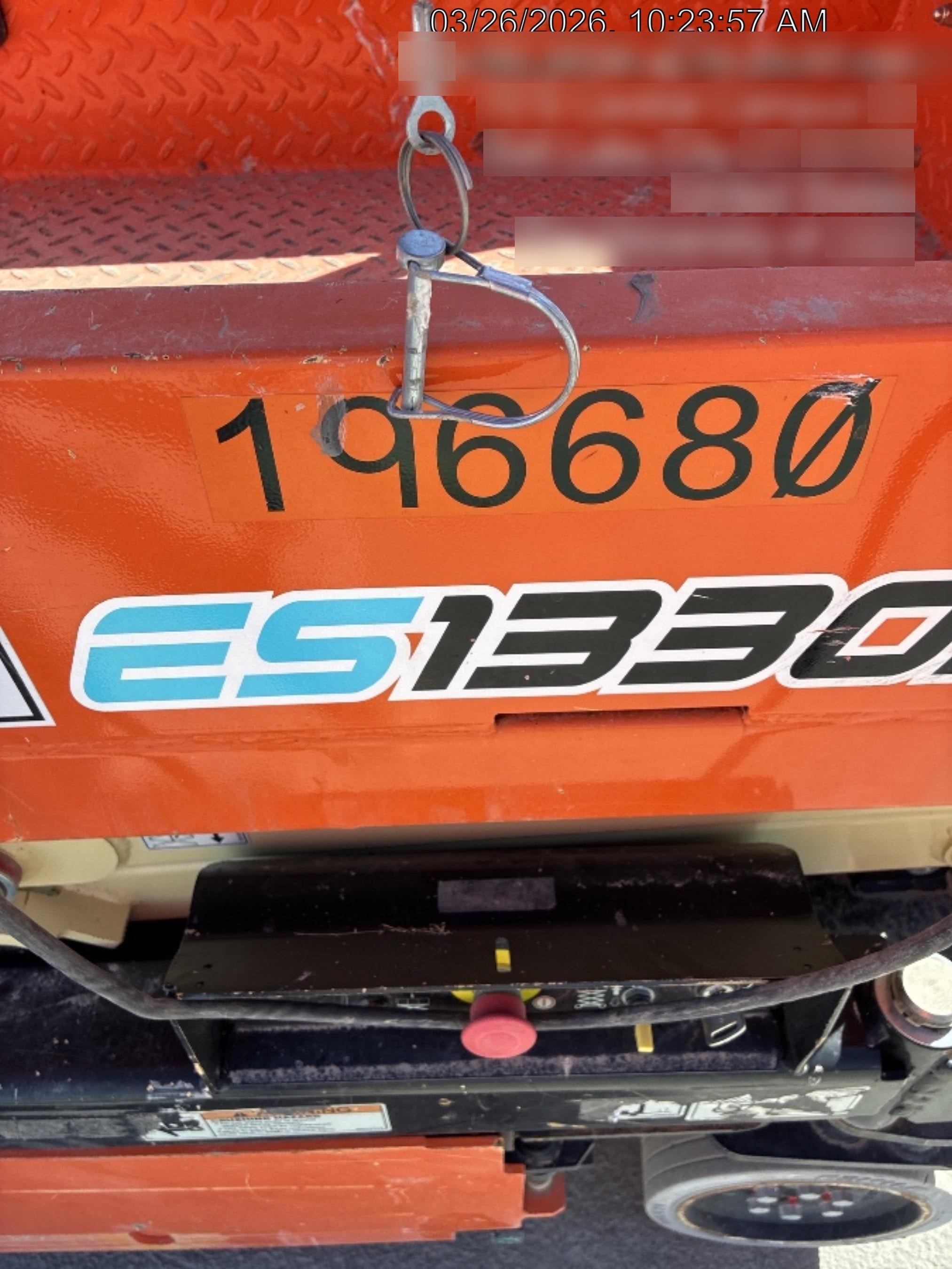 2021 JLG ES1330L