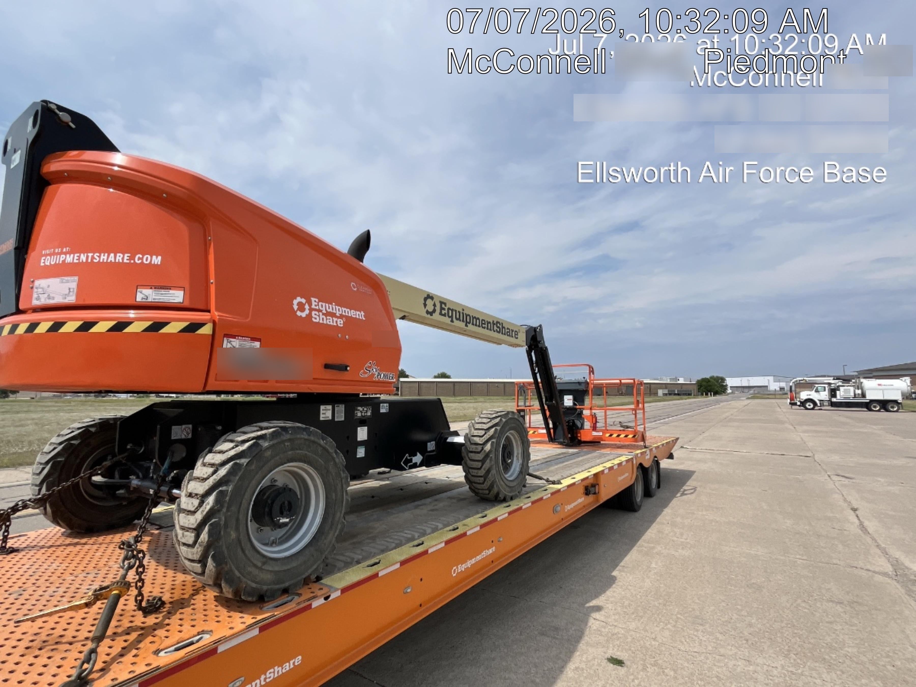 2025 JLG 460SJ