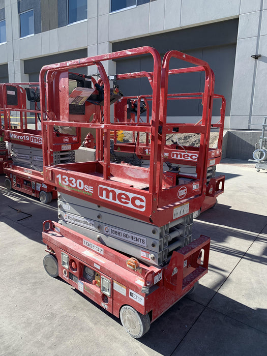 2020 MEC 1330SE Solid NM Tires, Steel Swing out Doors, LCS, Beacon, 900W Invertor