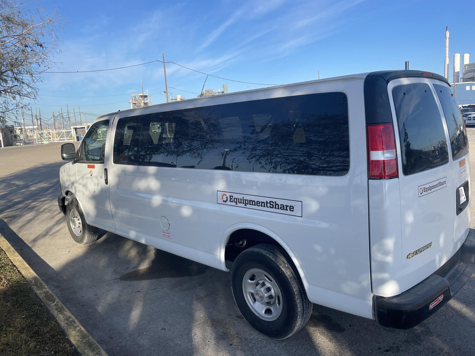 2023 CHEVROLET Express Van - Rental