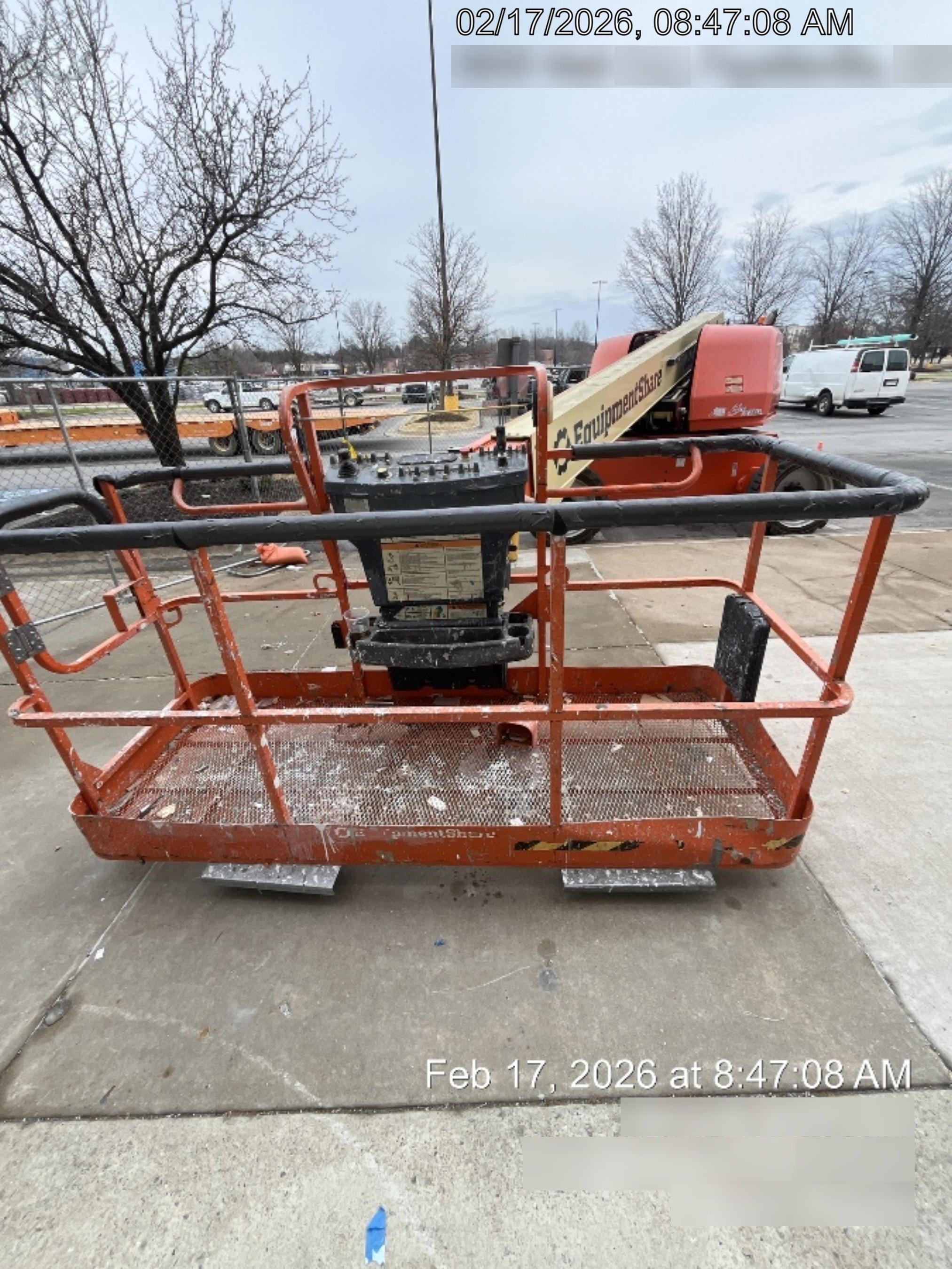 2022 JLG 600S