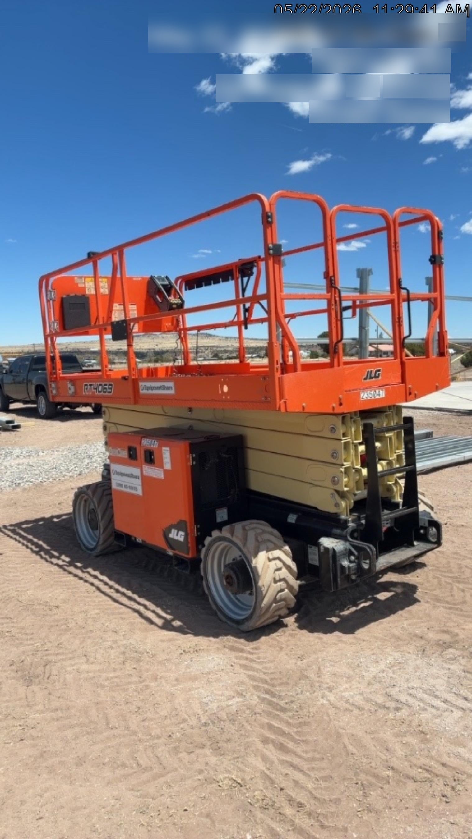 2022 JLG RT4069