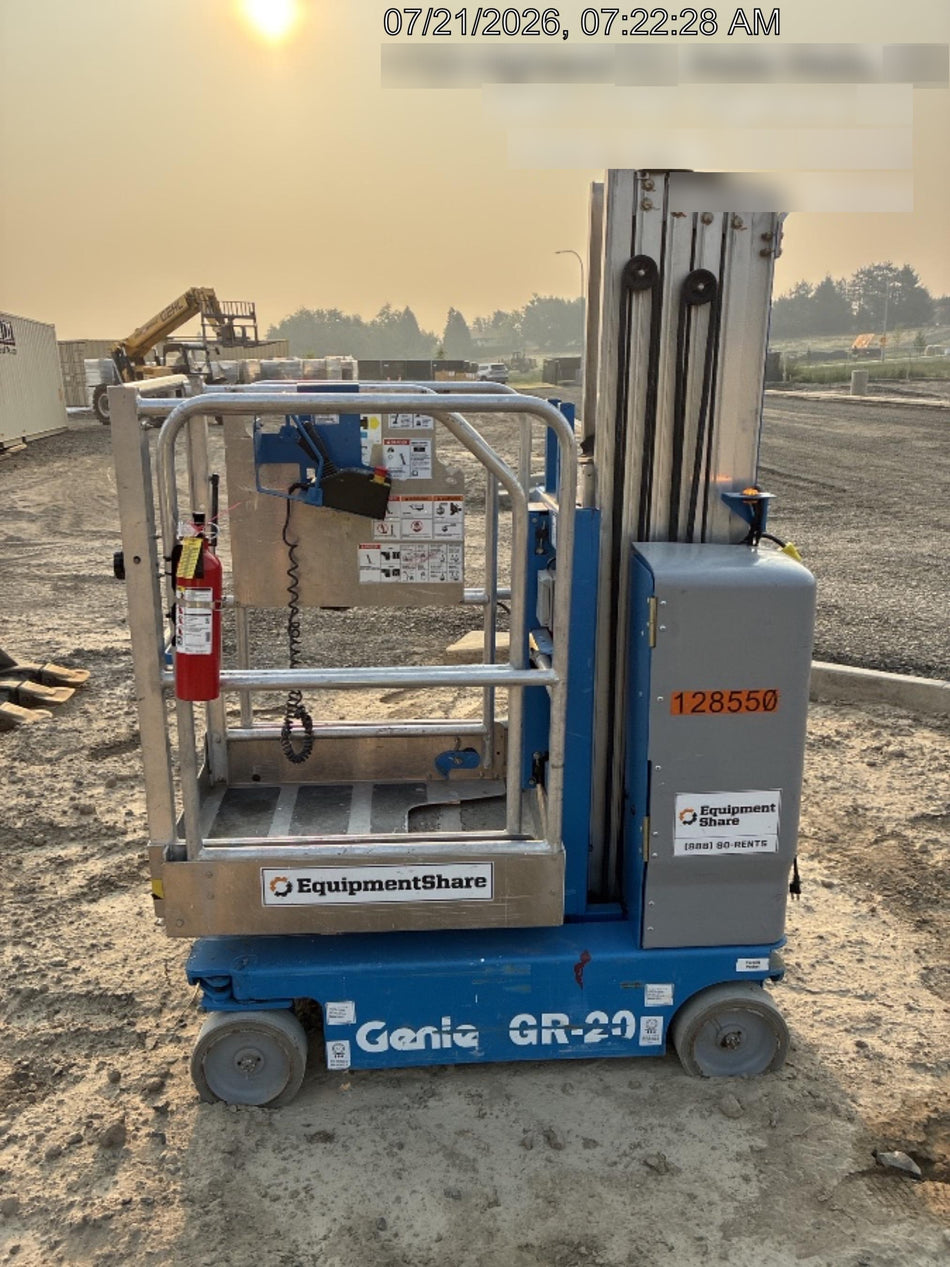 2021 GENIE GR-20