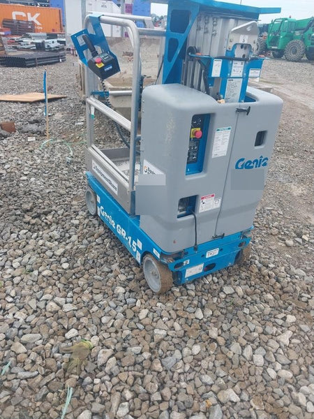 2018 GENIE GR-15