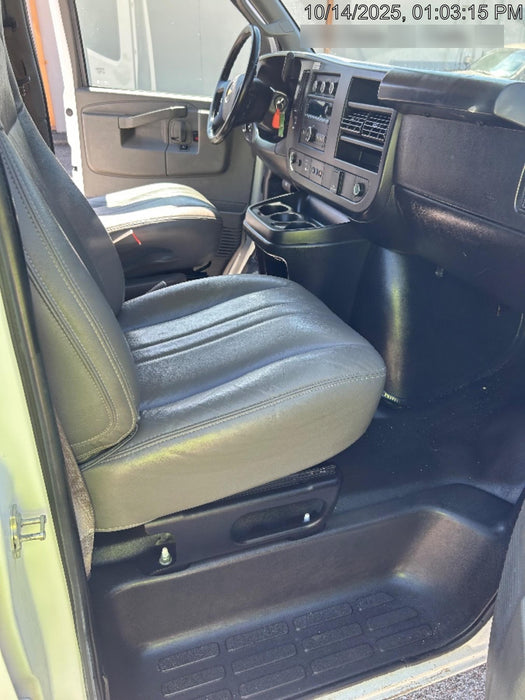 2023 CHEVROLET Express Van - Rental
