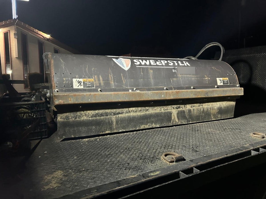 2020 PALADIN Sweepster SB72