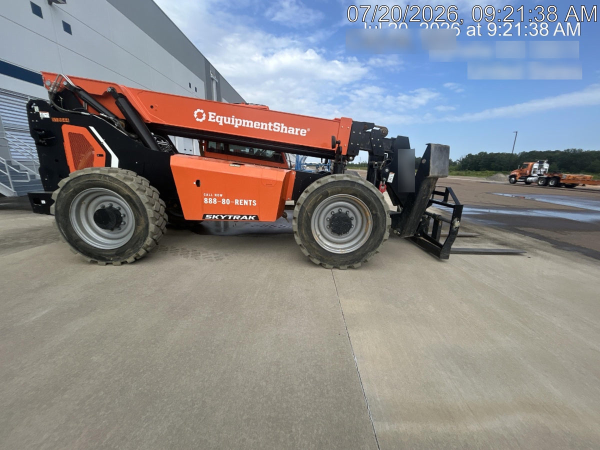 2025 SKYTRAK 10054