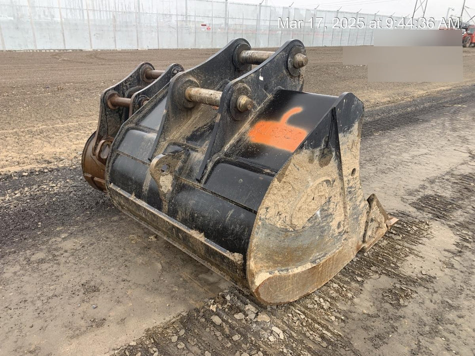 2022 GEITH 60" Bucket 77k - 85k - Geith