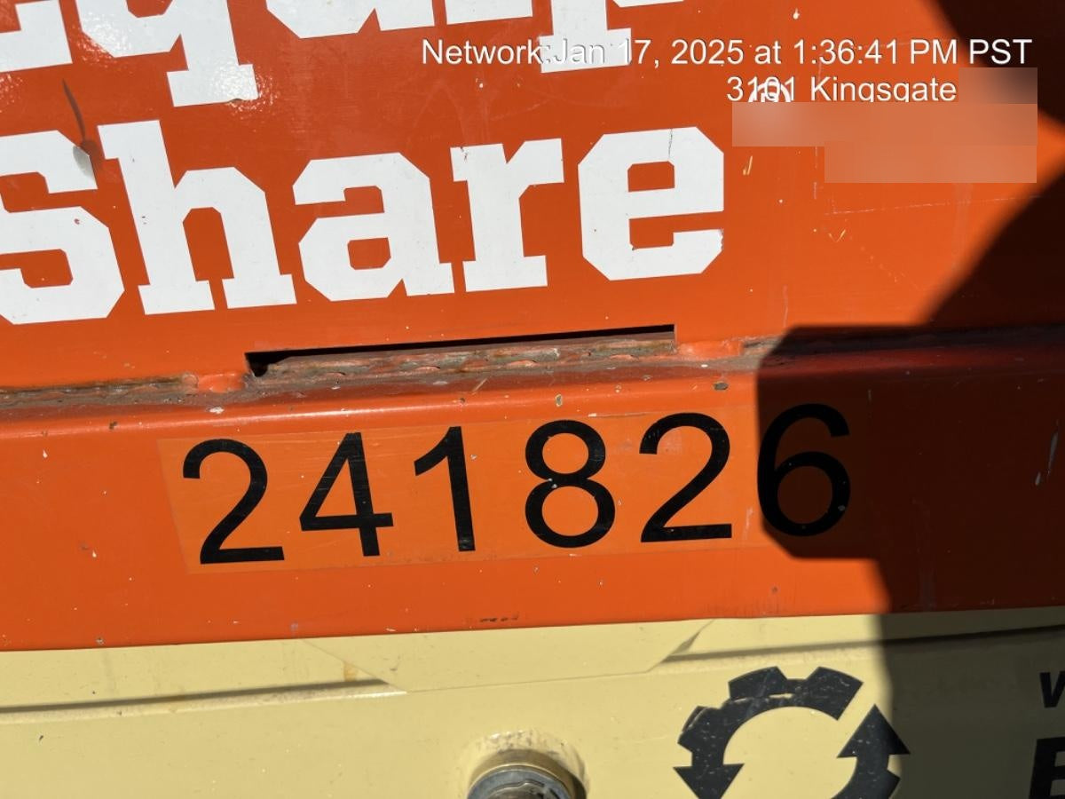 2022 JLG ES2632
