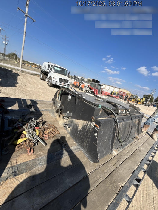 2019 PALADIN Sweepster SB72