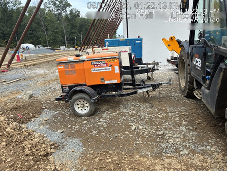 2022 Lincoln Electric LE400 Kubota V1505, Trlr, Cable Rack, Light Kit, ES Decals, T3