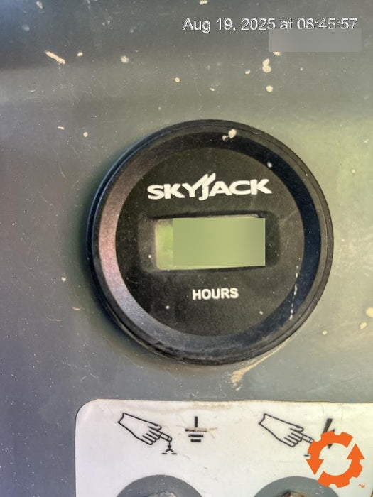 2017 SKYJACK SJ6826 RT