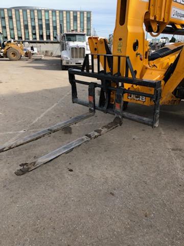 2019 JCB 510-56 Open ROPS, 74 HP, Solid Tires, Worklights, Beacon, Aux Hydraulics, Lifting Eye w/66" Carriage/60" Forks