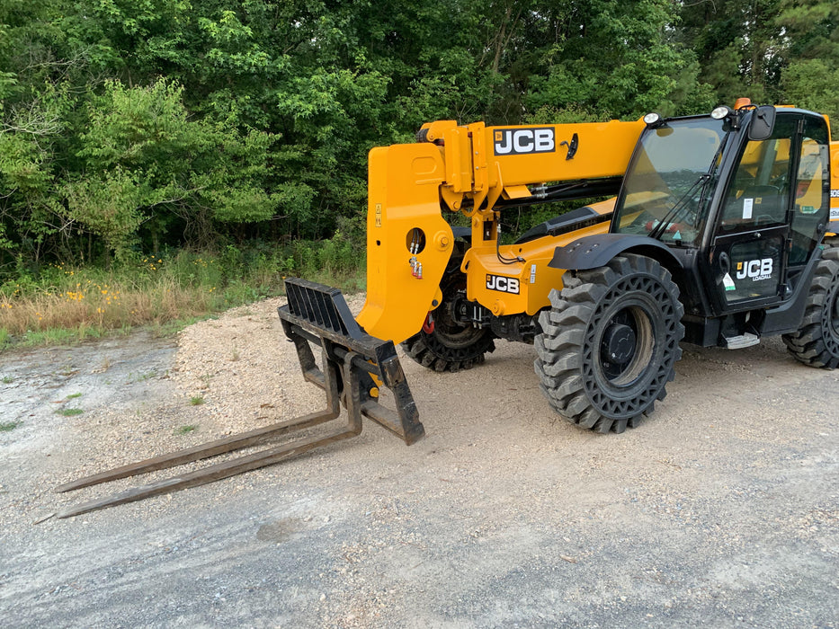2020 JCB 509-42 Cab/Heat/Air, Solid Tires, Work Lights, Beacon, Aux Hydraulics, Back up Alarm, Lifting Eye, ES Decals