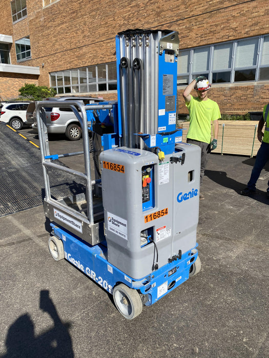 2020 GENIE GR-20