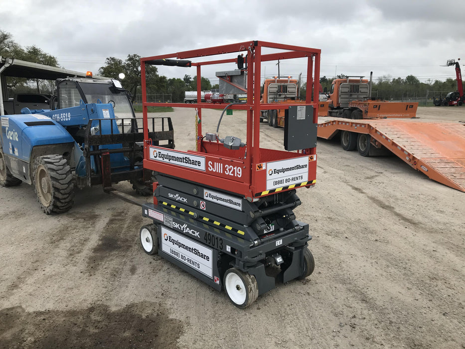 2019 Skyjack SJIII-3219 Standard Options, Trojan Batteries