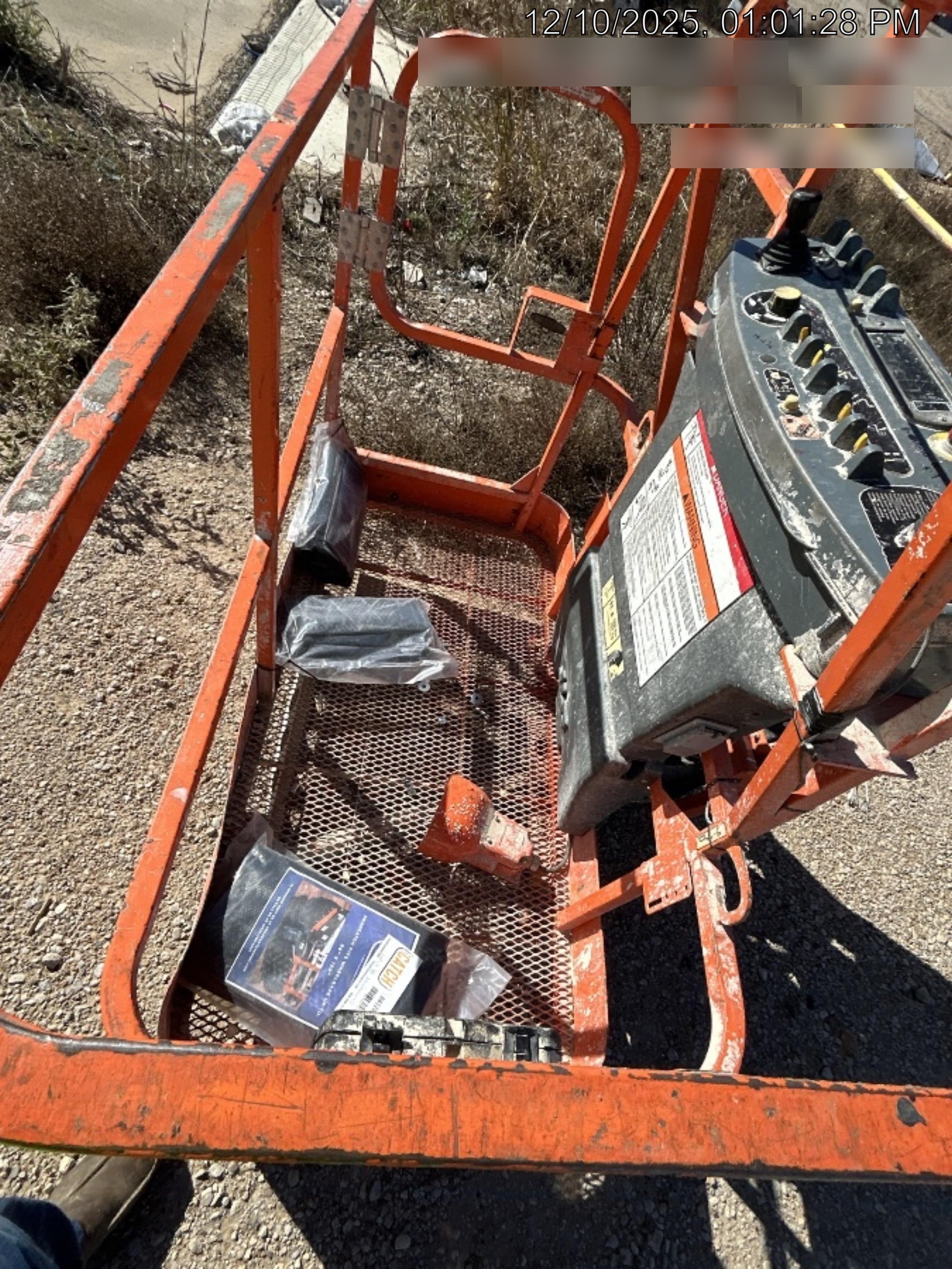 2019 JLG E450AJ