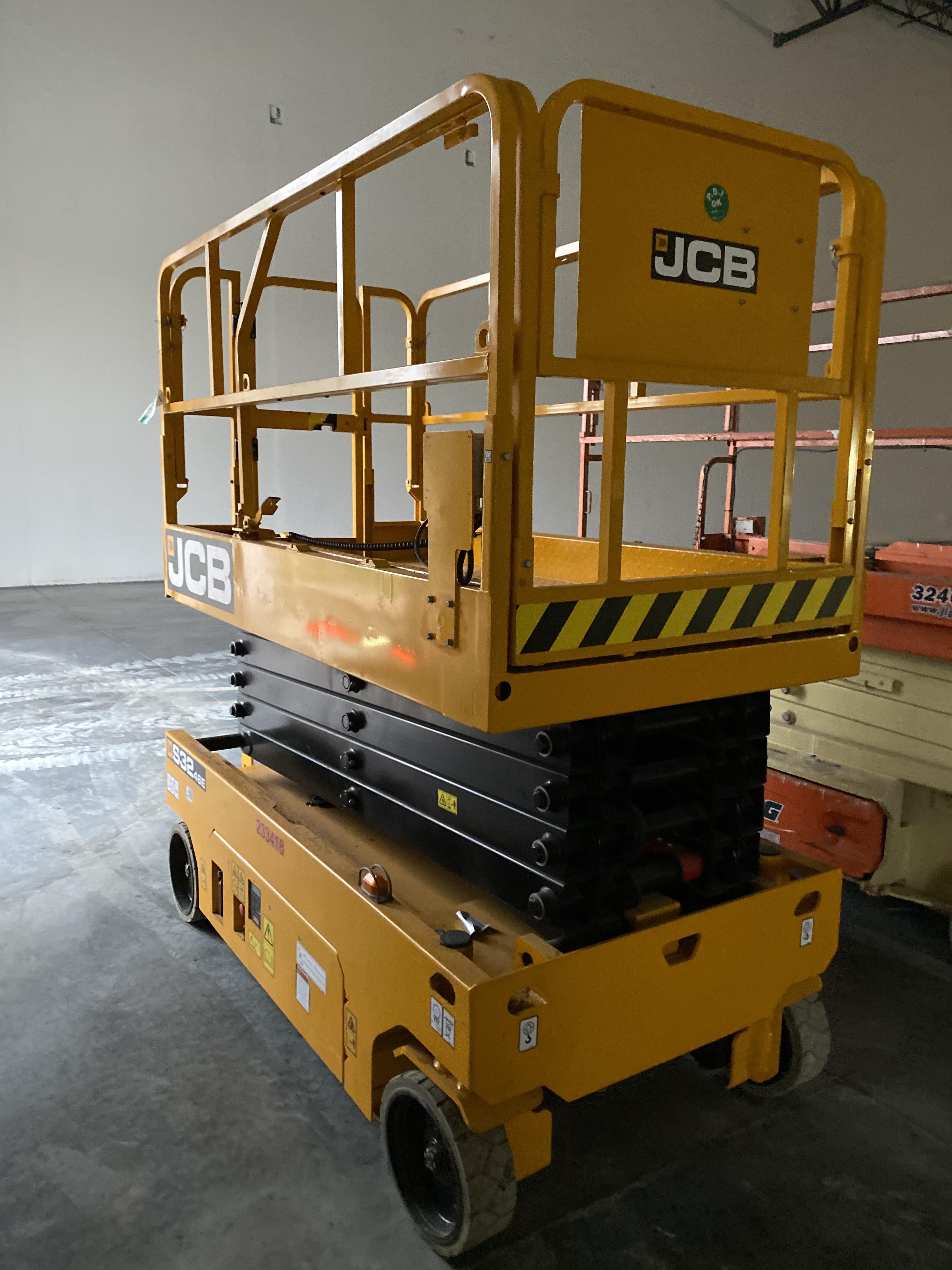 2022 JCB S3246E
