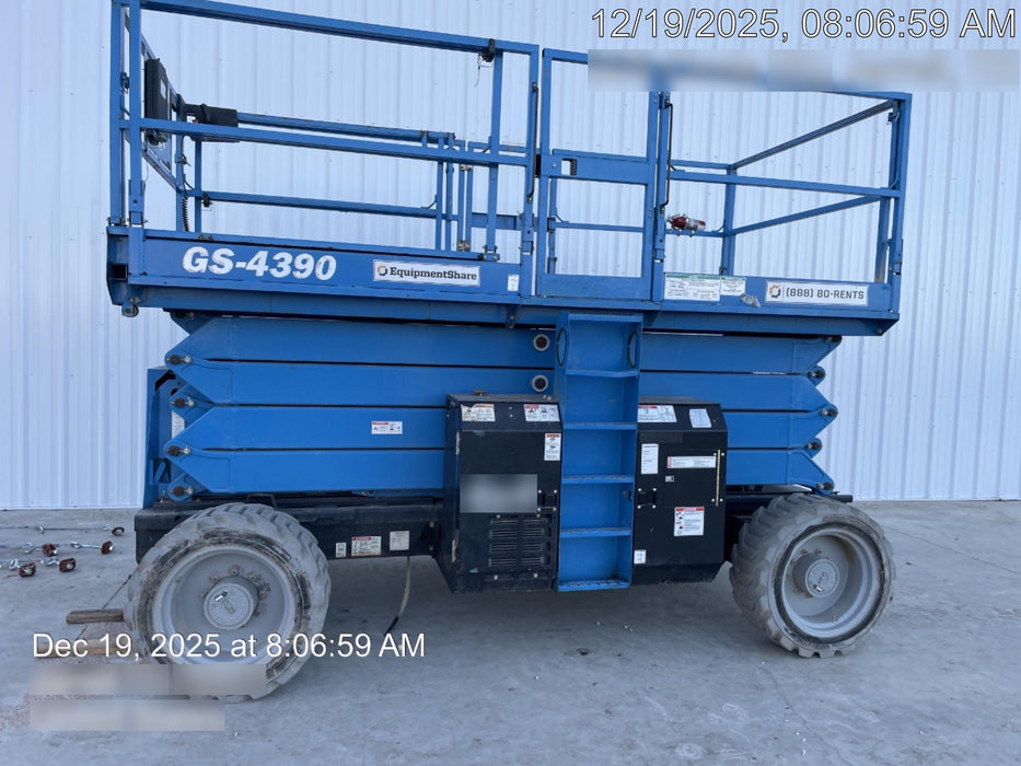 2020 GENIE GS-4390 RT