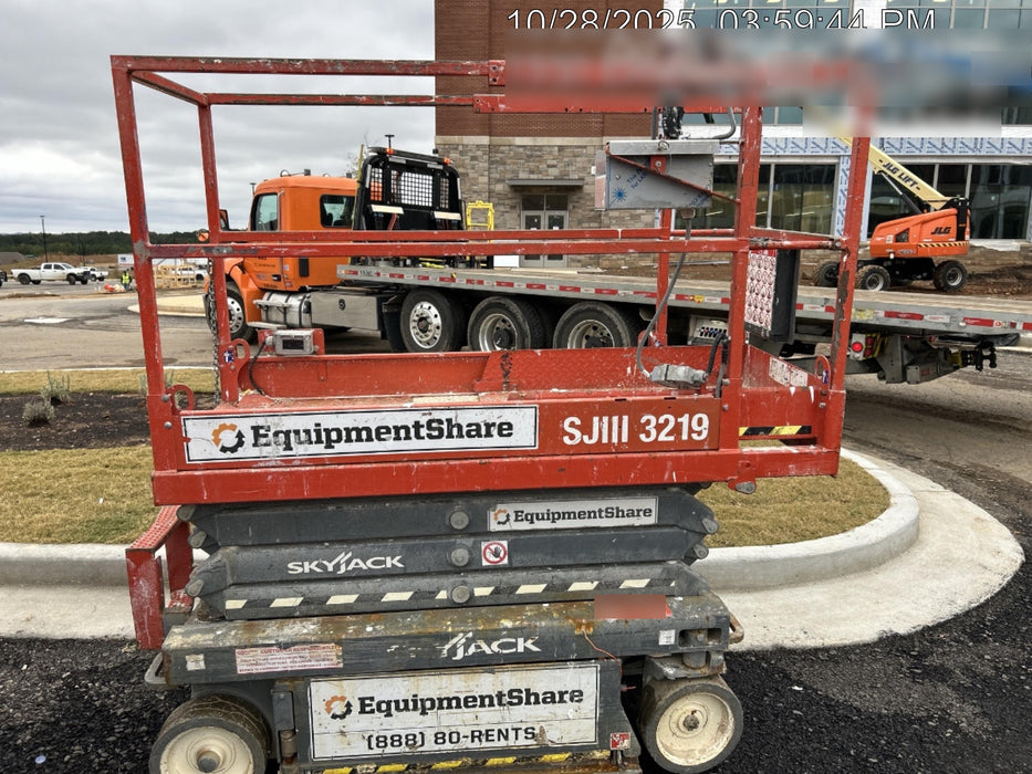 2019 Skyjack SJIII-3219 Standard w/Trojan Batteries