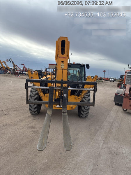 2021 JCB 510-56