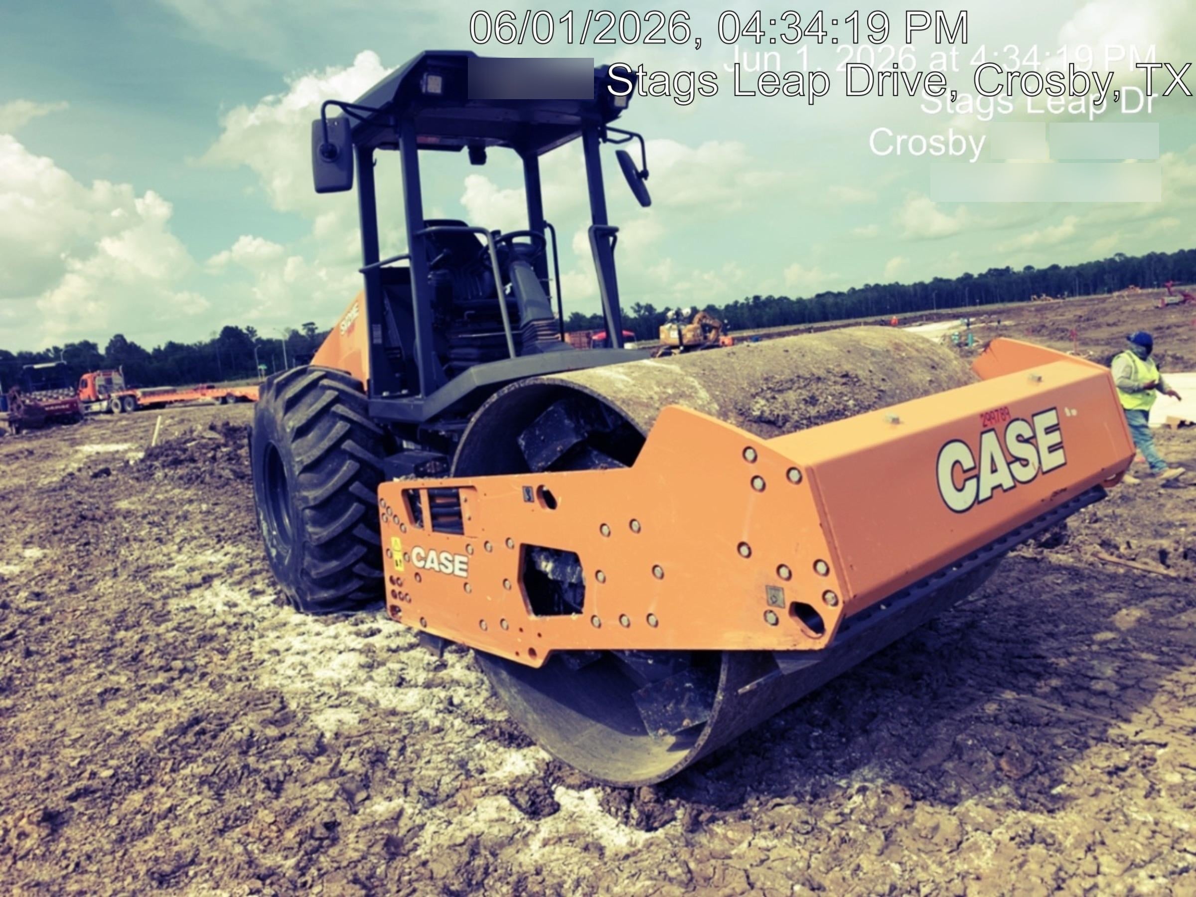 2023 CASE SV211E
