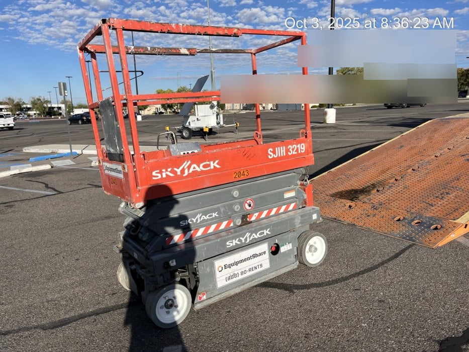 2016 Skyjack SJIII-3219 Skyjack SJ3219 Scissor Lift