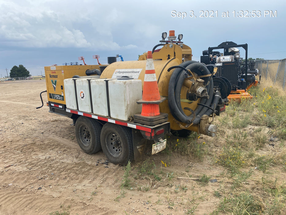 2021 VAC-TRON LP573XDT