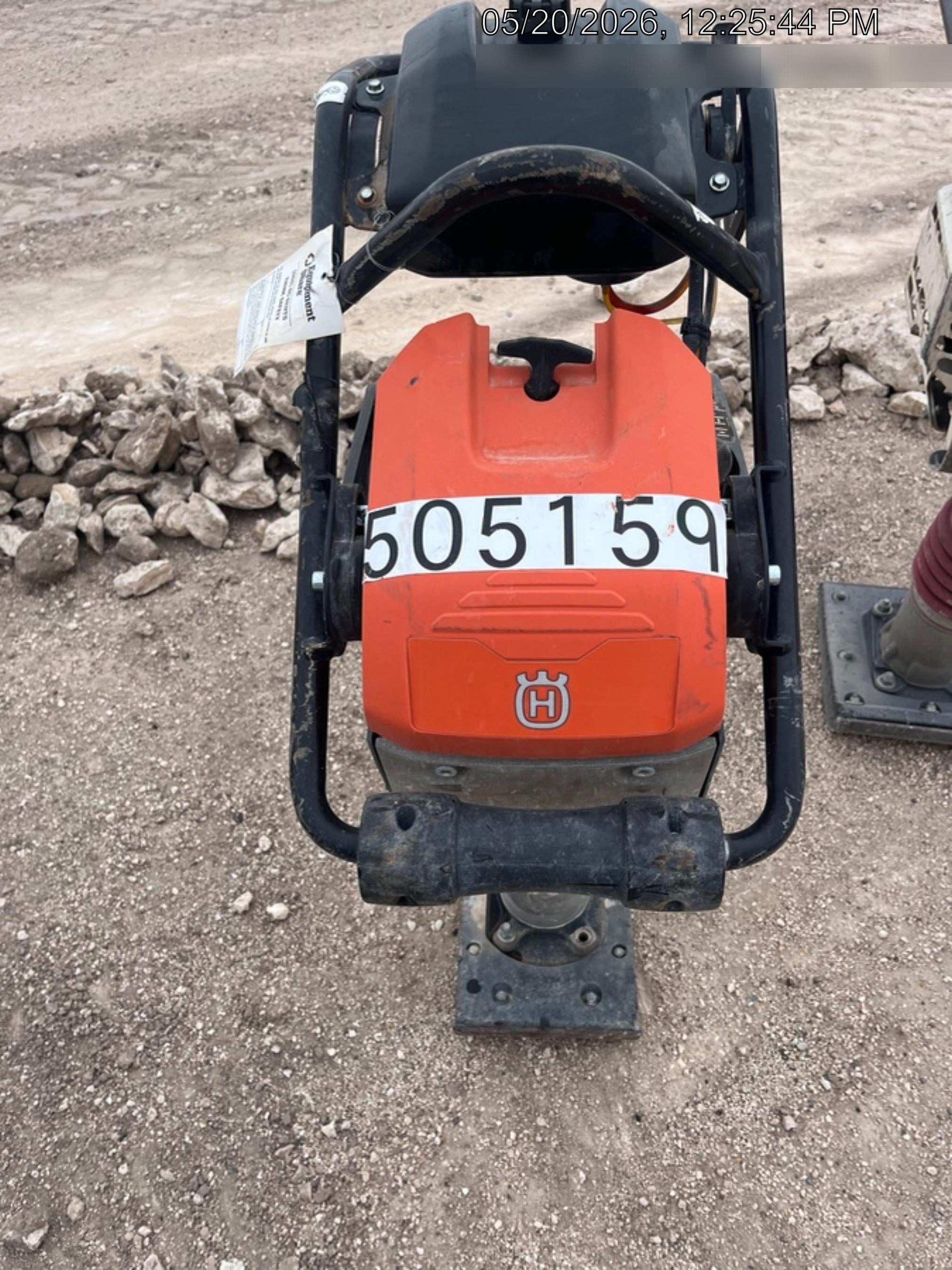 2025 HUSQVARNA LT5005