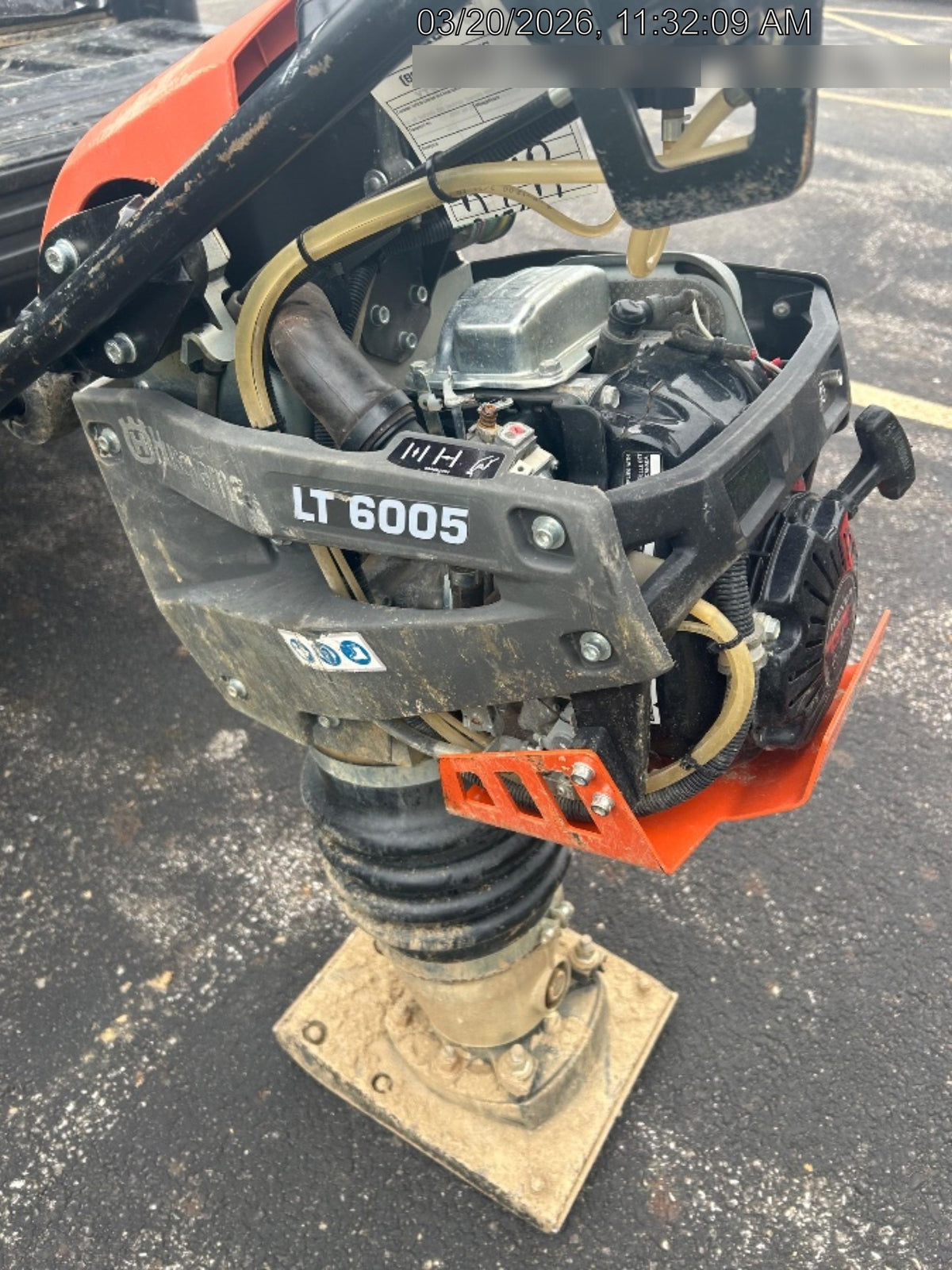 2024 HUSQVARNA LT6005