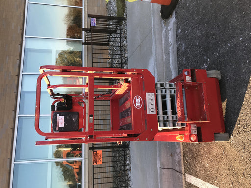 2017 MEC 1330SE 13' Scissor Lift w/2 Year Full Extended Warranty