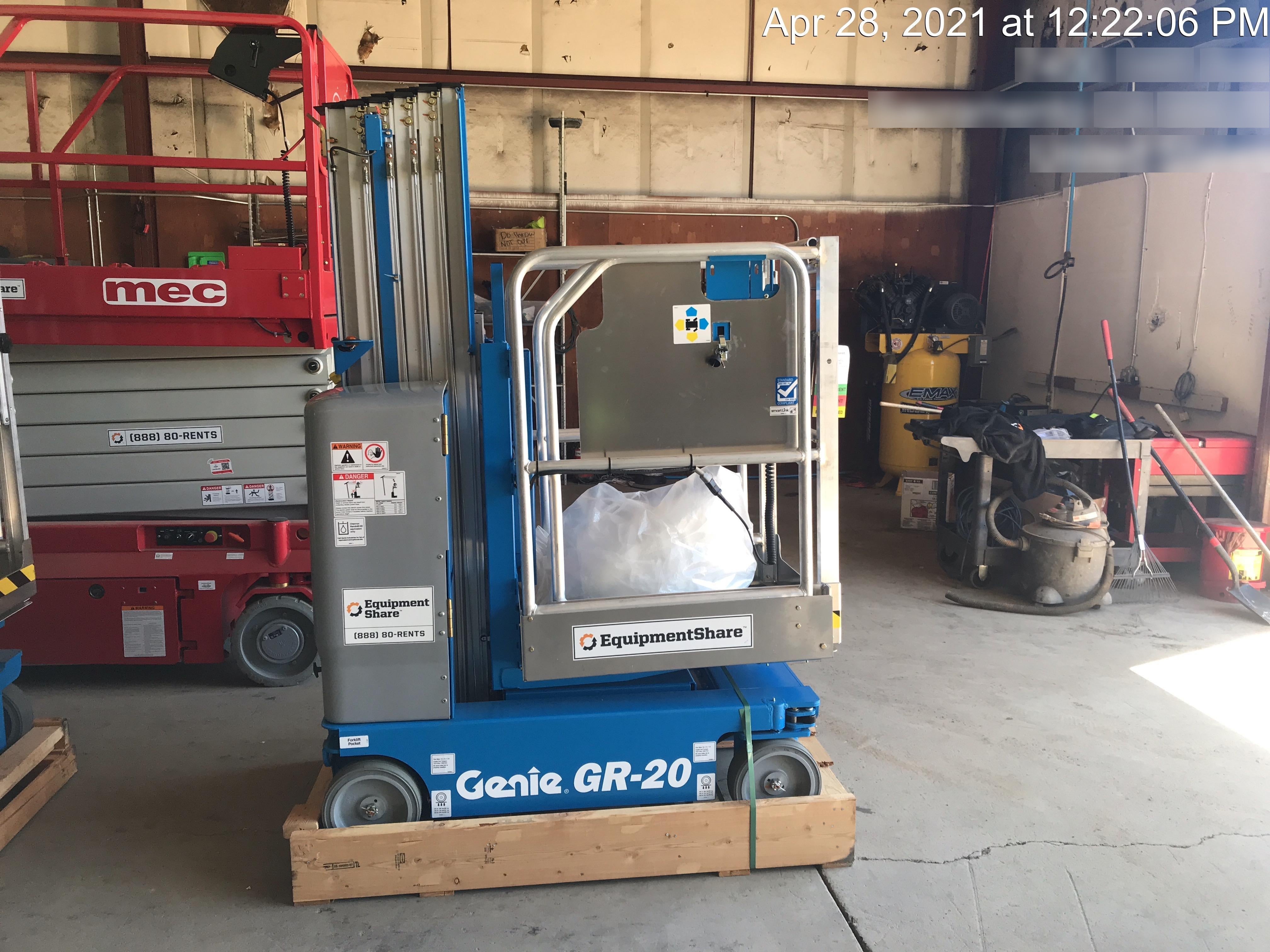 2021 GENIE GR-20