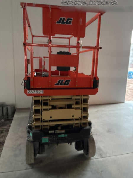 2022 JLG ES3246