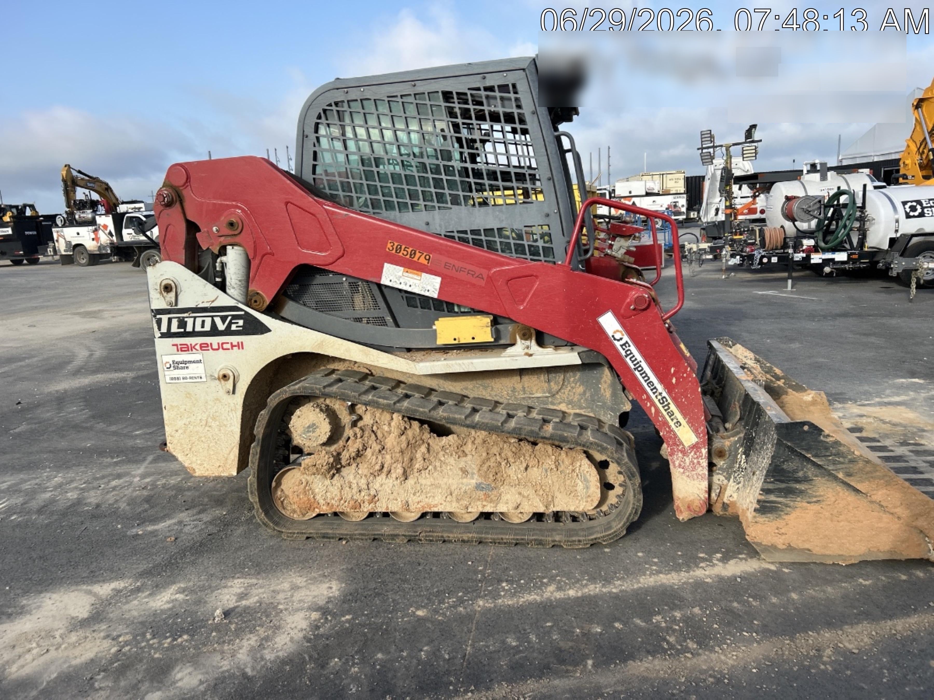 2023 TAKEUCHI TL10V2-CR