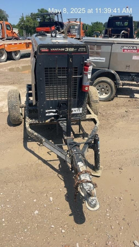2019 Lincoln Electric Vantage 322 Lincoln Vantage 322 Welder w/Trailer, Light Kit, Cable Rack