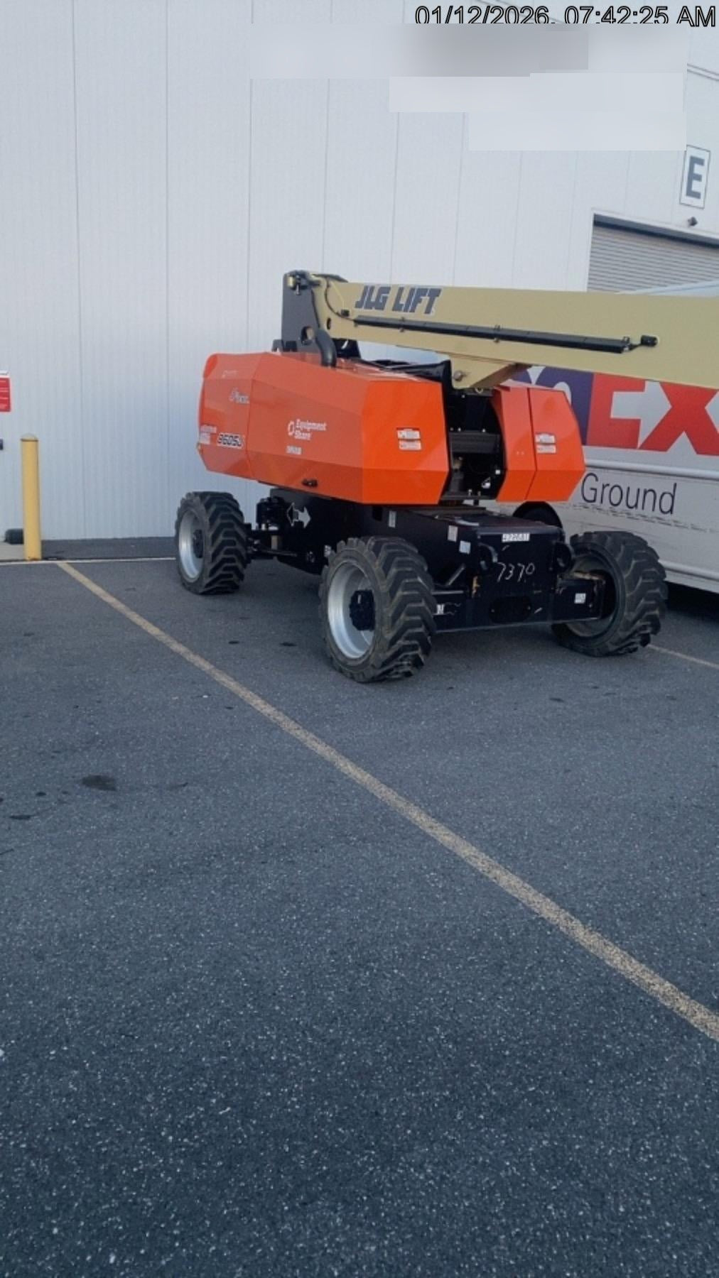 2024 JLG 860SJ