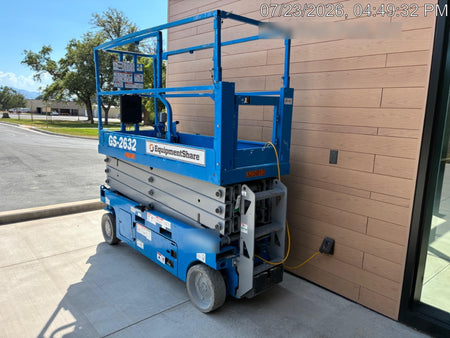 2023 GENIE GS-2632