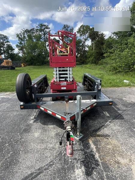 2018 JLG 1012