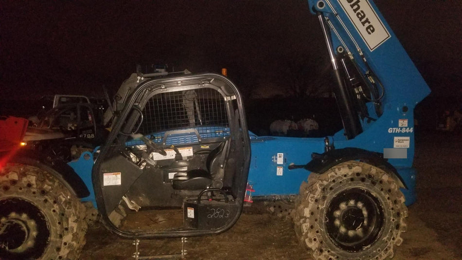 2019 Genie GTH-844 Canopy, Solid RT Tires, LED Work Lights, Beacon 60" QA Carriage, 48" Forks