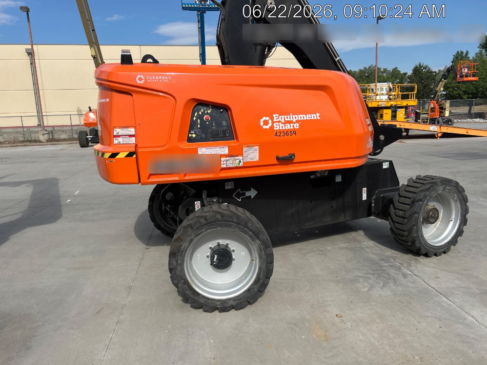 2024 JLG 660SJ