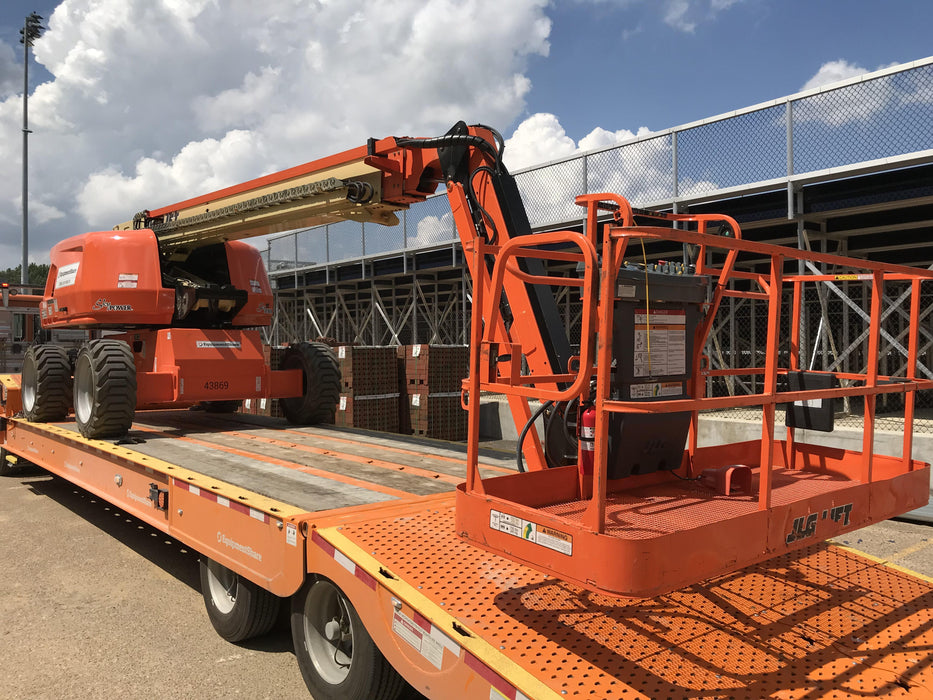 2019 JLG 660SJ