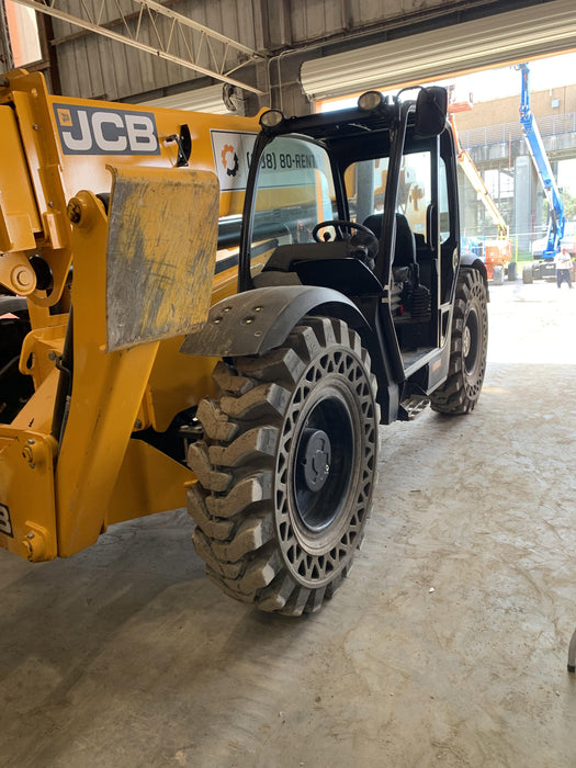 2023 JCB 510-56