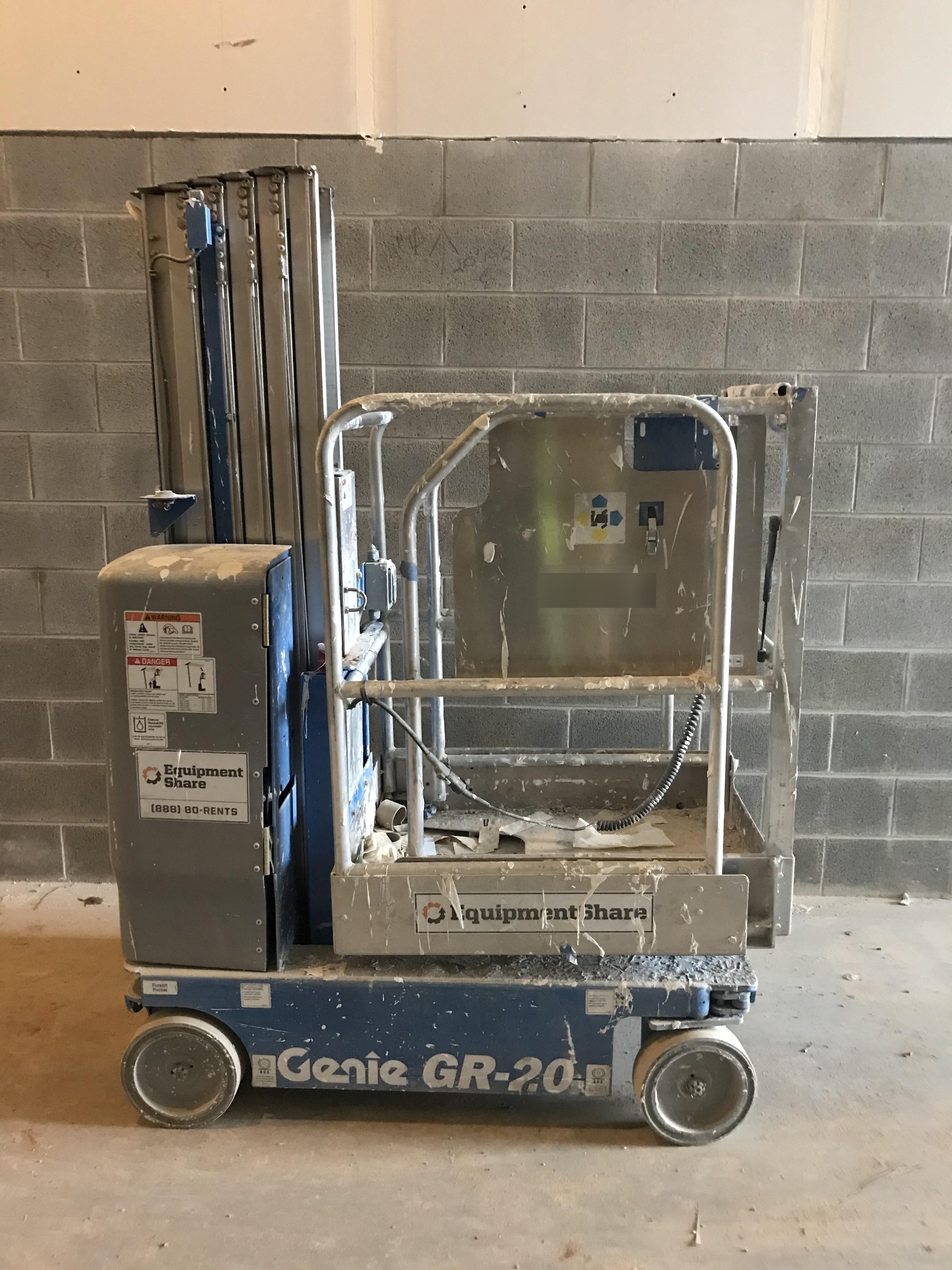 2019 GENIE GR-20