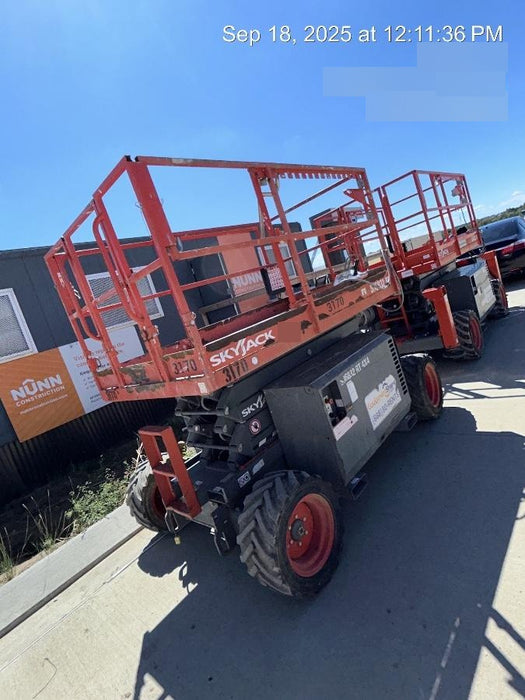 2017 SKYJACK SJ6832 RT