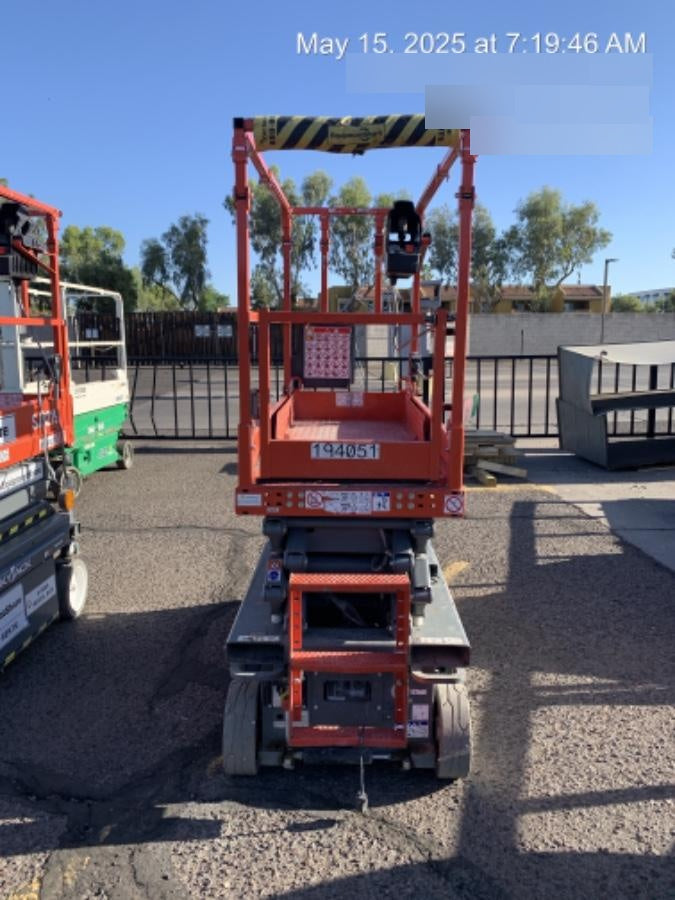 2021 SKYJACK SJ3219