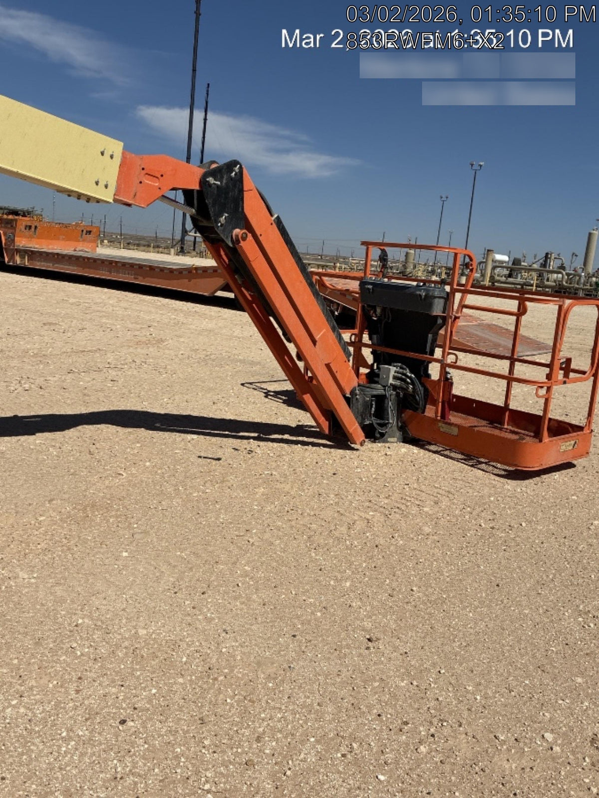 2019 JLG 600AJ