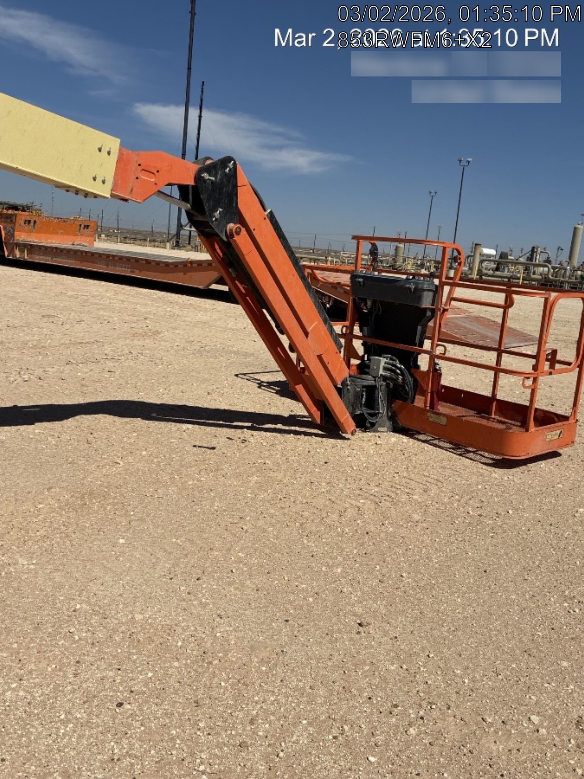 2019 JLG 600AJ