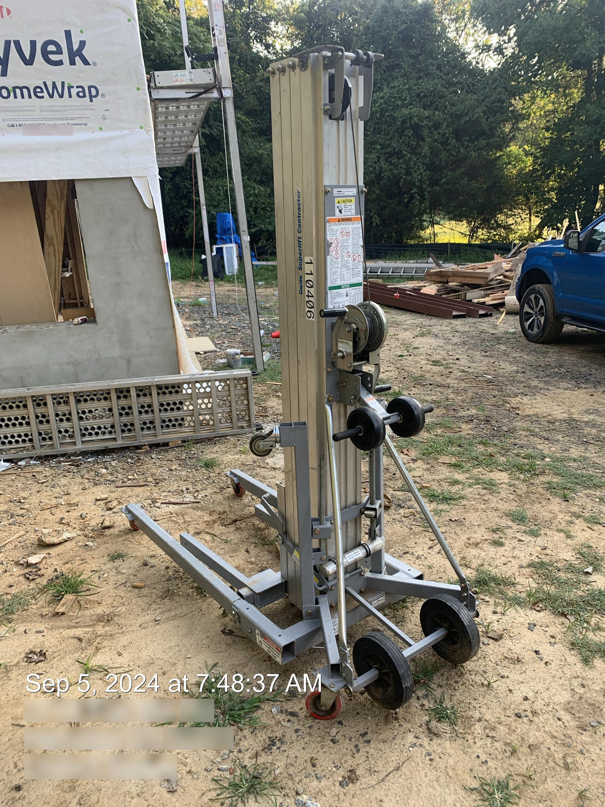 2020 GENIE SLC-24