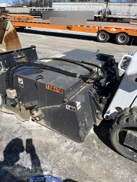 2021 PALADIN Sweepster SB72